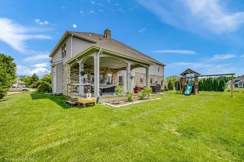 1830 Bramble Trce, Chesterton, IN 46304 photo 3