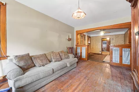 1342 Ellsworth Pl, Gary, IN 46404 photo 1