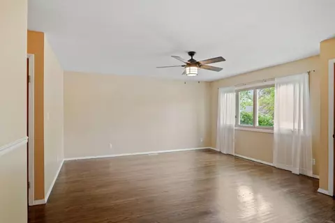 1345 N Jay Cir, Griffith, IN 46319 photo 2