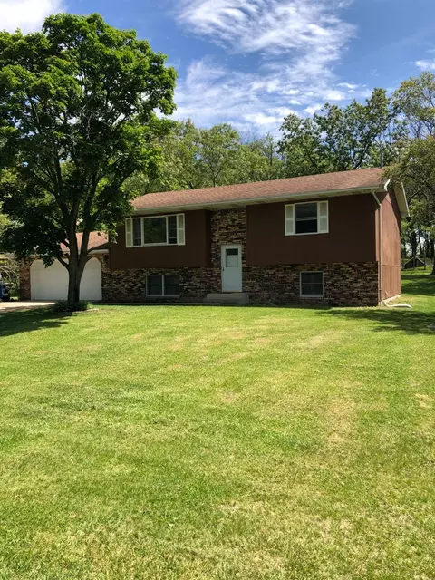 9615 Middlesex Rd, De Motte, IN 46310 photo 3