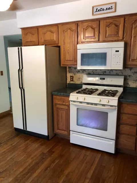 9615 Middlesex Rd, De Motte, IN 46310 photo 9