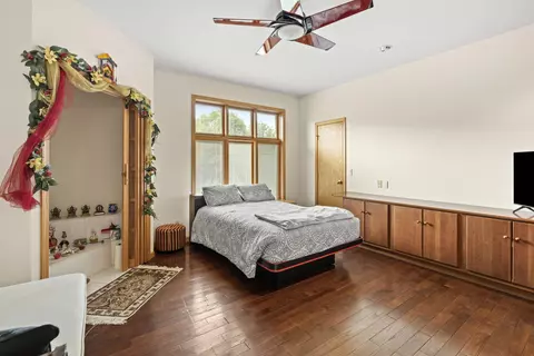 Bedroom - 13744 Jennings Ln, Crown Point, IN 46307 photo 6 of 8