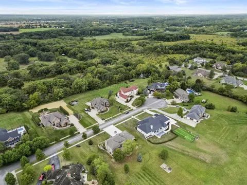View/Area - 13744 Jennings Ln, Crown Point, IN 46307 photo 8 of 10