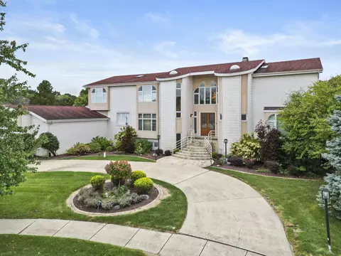 View/Area - 13744 Jennings Ln, Crown Point, IN 46307 photo 1 of 10