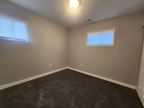 962 Durbin St, Gary, IN 46406 photo 10