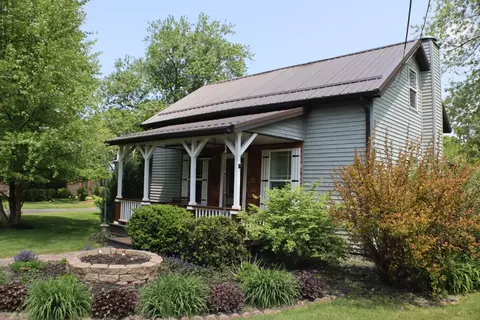 301 S Mineral Springs Rd, Porter, IN 46304 photo 2