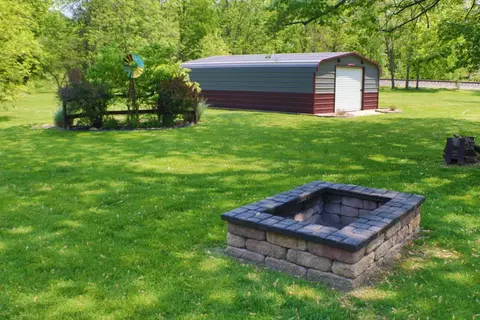 301 S Mineral Springs Rd, Porter, IN 46304 photo 5
