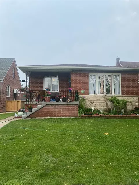 2139 Davis Ave, Whiting, IN 46394 photo 1