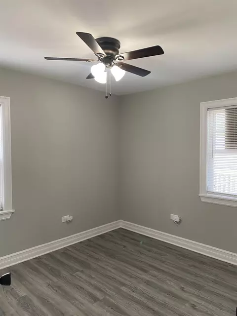 355 King St, Gary, IN 46406 photo 9