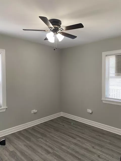 355 King St, Gary, IN 46406 photo 9