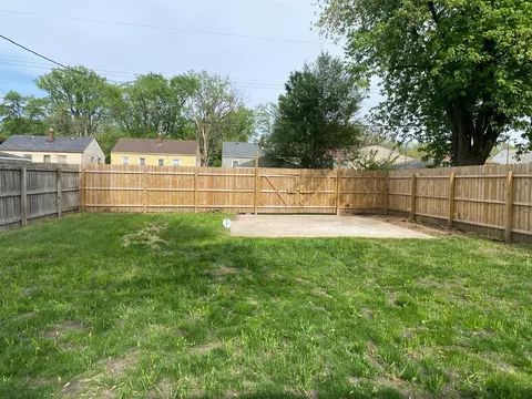 355 King St, Gary, IN 46406 photo 21