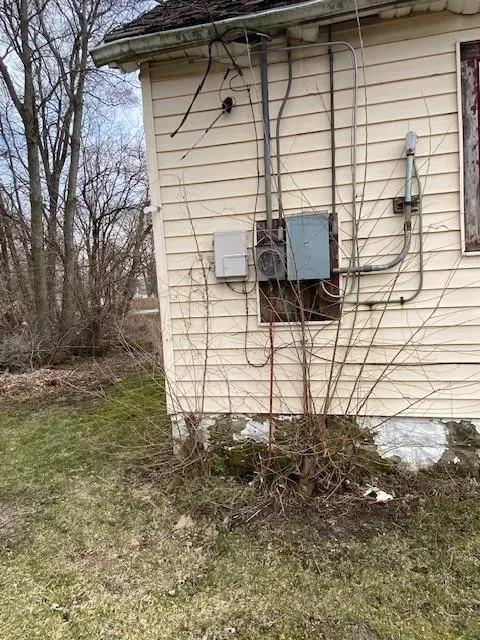 4808 Delaware St, Gary, IN 46409 photo 11