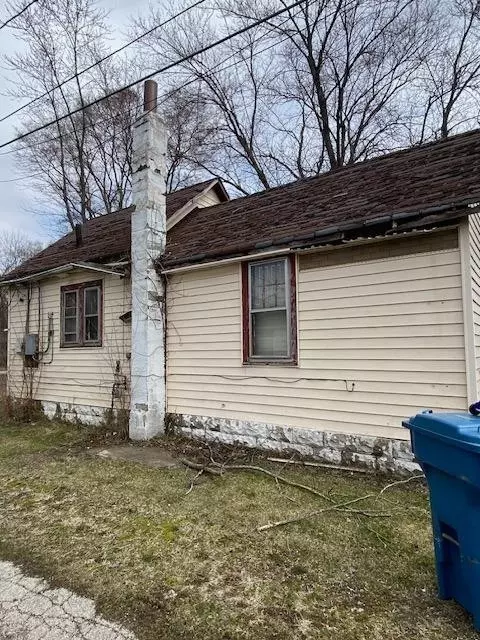 4808 Delaware St, Gary, IN 46409 photo 10