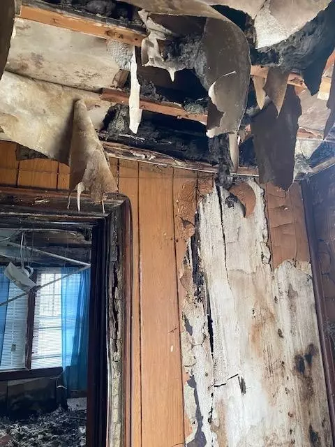 4808 Delaware St, Gary, IN 46409 photo 9