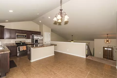 18472 Candace Dr, Lowell, IN 46356 photo 5