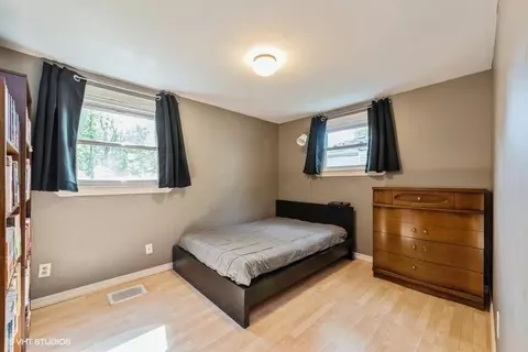 431 N Lindberg St, Griffith, IN 46319 photo 8