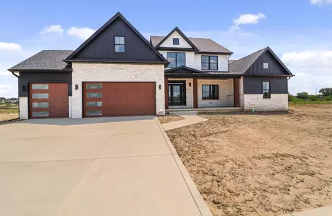 9905 Switch Grass Ln, Saint John, IN 46373 photo 1