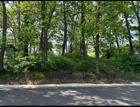619 Driftwood Dr, Lowell, IN 46356 photo 1