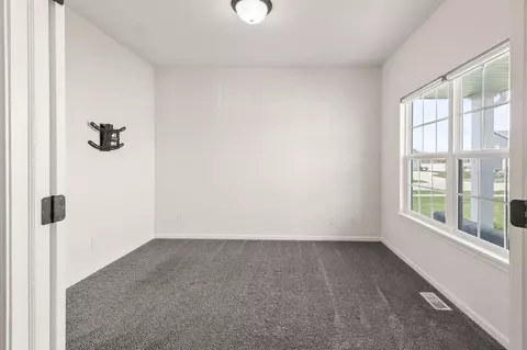 13391 Sky Dr, Dyer, IN 46311 photo 5