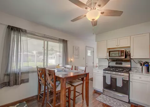 829 E Woodside Dr, Griffith, IN 46319 photo 19