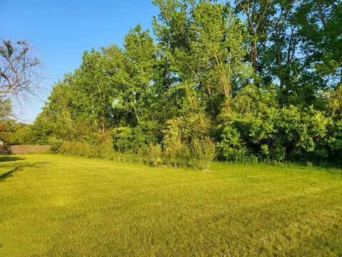 5613 E 1168, De Motte, IN 46310 photo 10