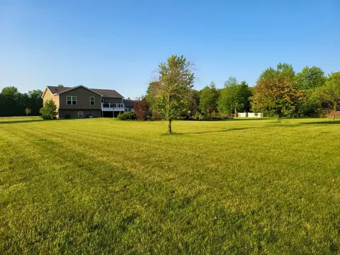 5613 E 1168, De Motte, IN 46310 photo 6