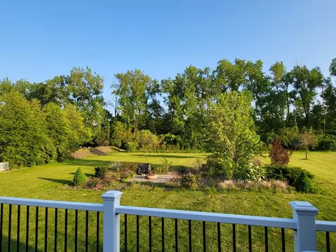 5613 E 1168, De Motte, IN 46310 photo 8