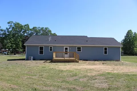 703 E St Louis St, Knox, IN 46534 photo 18