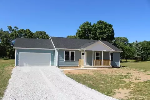 703 E St Louis St, Knox, IN 46534 photo 1