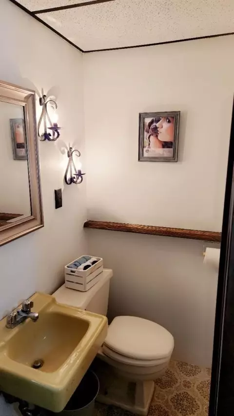 75 Maple Ct, Hebron, IN 46341 photo 16