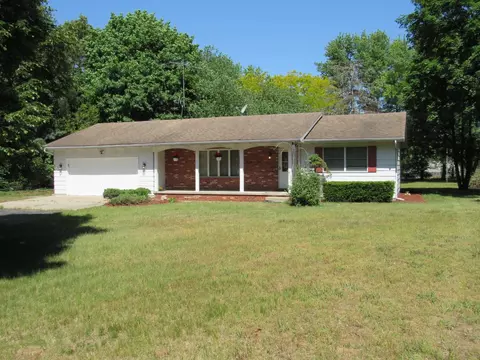 6994 Tranquility Dr, De Motte, IN 46310 photo 1
