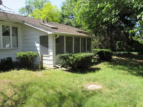 6994 Tranquility Dr, De Motte, IN 46310 photo 3