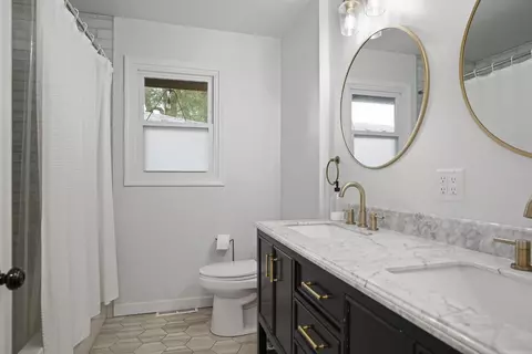 245 N Elmer St, Griffith, IN 46319 photo 10