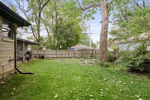 245 N Elmer St, Griffith, IN 46319 photo 17