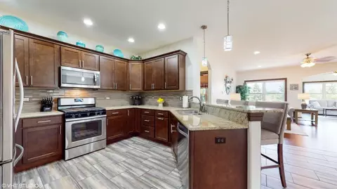 10795 N Walnut Dr, Saint John, IN 46373 photo 13