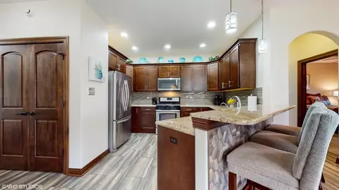 10795 N Walnut Dr, Saint John, IN 46373 photo 16