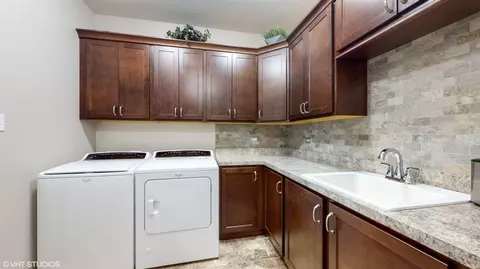 10795 N Walnut Dr, Saint John, IN 46373 photo 30