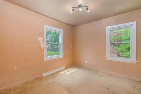 4569 Johnson St, Gary, IN 46408 photo 9