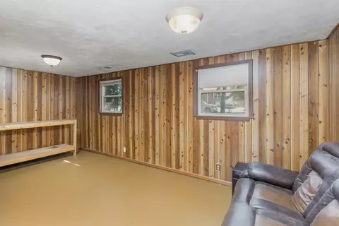 1034 N Wheeler St, Griffith, IN 46319 photo 18