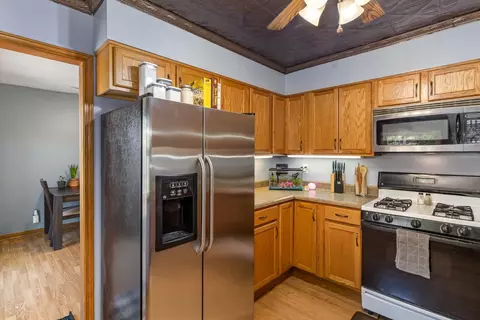 1034 N Wheeler St, Griffith, IN 46319 photo 10