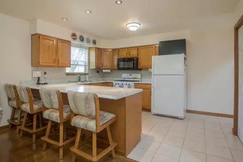 164 Summertree Dr, Porter, IN 46304 photo 6