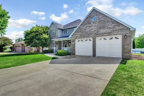 1240 Springbrook Ct, Crown Point, IN 46307 photo 2