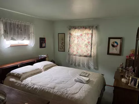 235 N Wright St, Griffith, IN 46319 photo 8