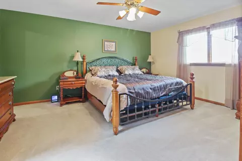 2720 Mockingbird Dr, Crown Point, IN 46307 photo 14