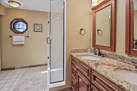 2720 Mockingbird Dr, Crown Point, IN 46307 photo 15