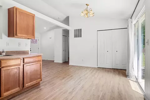374 Marilyn Rd, Burns Harbor, IN 46304 photo 6