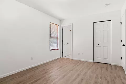 374 Marilyn Rd, Burns Harbor, IN 46304 photo 11