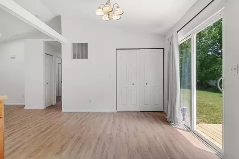 374 Marilyn Rd, Burns Harbor, IN 46304 photo 9