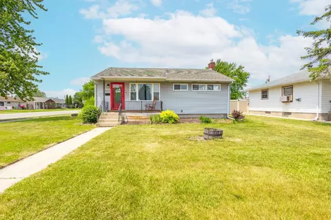 832 E Woodside Dr, Griffith, IN 46319 photo 1