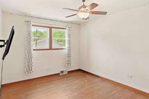 8212 Jackson Ave, Munster, IN 46321 photo 12